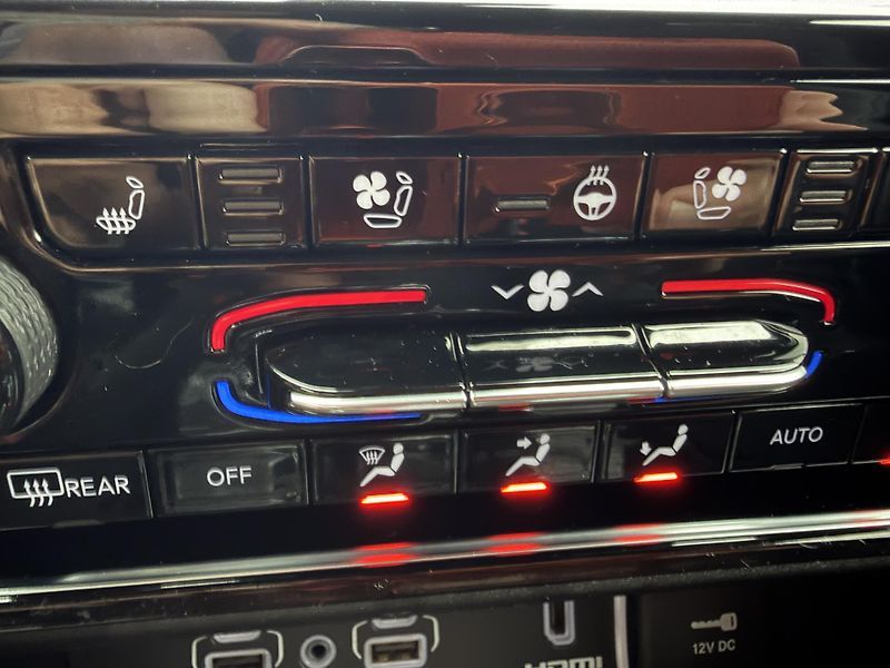 Jeep Grand Cherokee TRAILHAWK 4XE, MAX VÝBAVA-TOP  - fotka 47 z 53