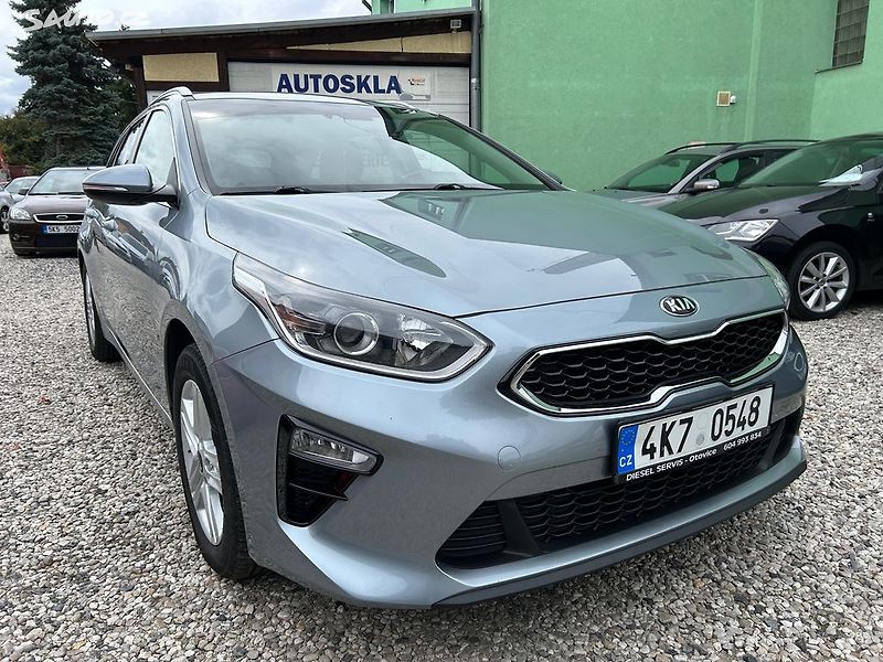 Kia Ceed (2018) 1.6 CRDi 100 KW - fotka 3 z 28