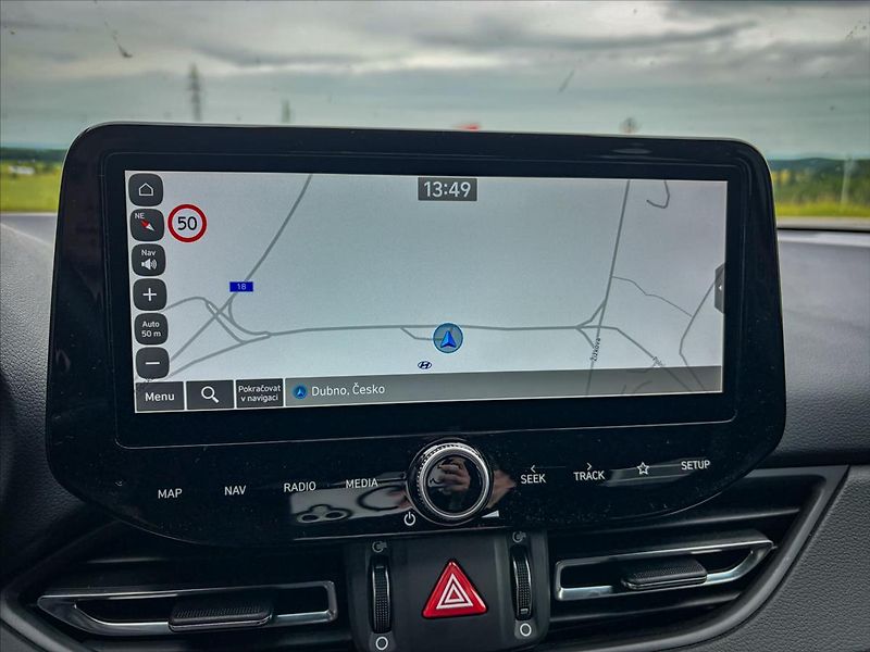 Hyundai i30 1,5 T-GDI N-Line - fotka 8 z 19