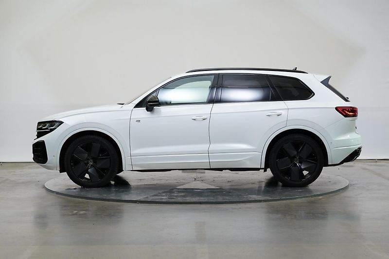 Volkswagen Touareg - fotka 3 z 28