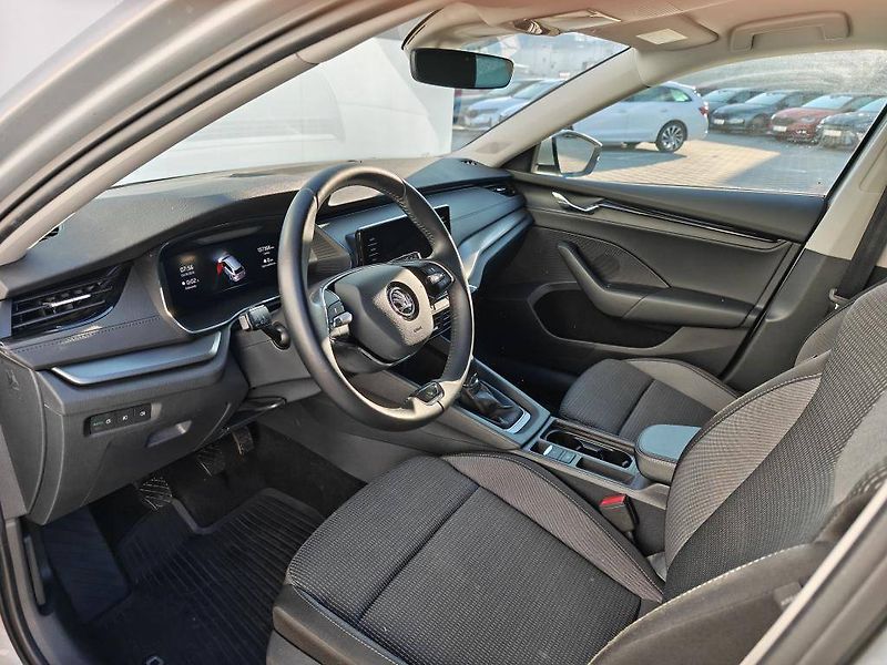 Škoda Octavia Ambition 6MP 2,0TDI - fotka 5 z 22