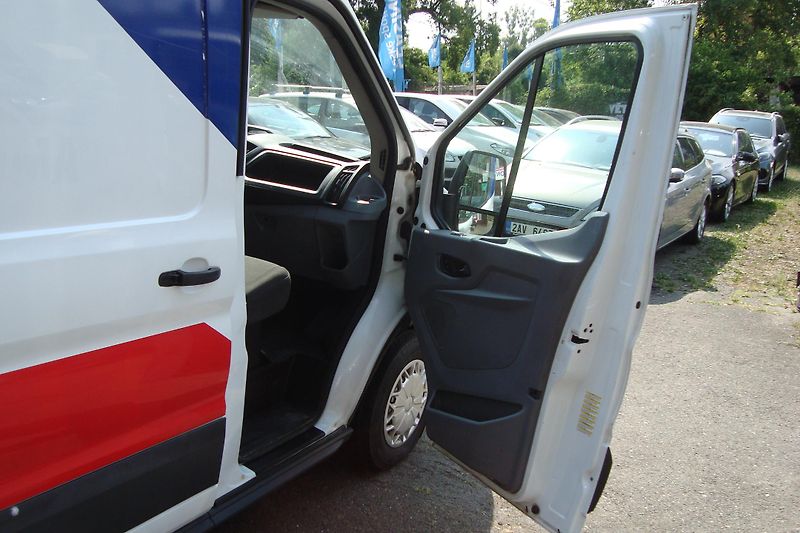 Ford Transit (2014) 2.2 TDCi - fotka 32 z 54