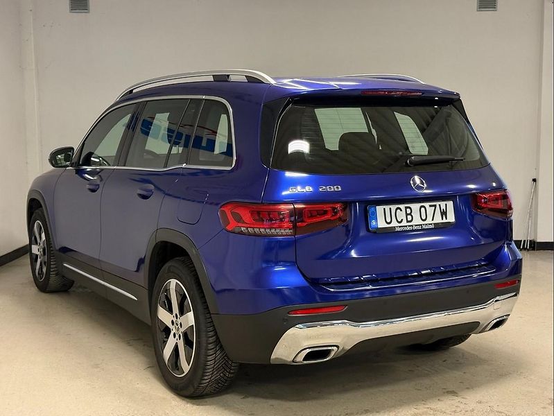 Mercedes-Benz GLB 200  7 sedadel Ambient - fotka 4 z 21