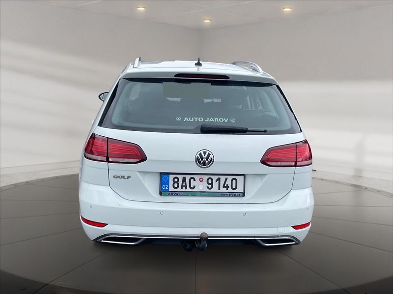 Volkswagen Golf 1,5 TSI Evo Highline - fotka 5 z 11