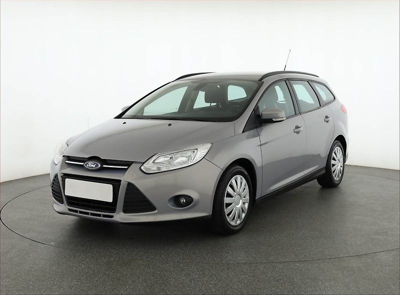 Ford Focus (2015) 1.0 EcoBoost, ČR,1.maj - fotka 2 z 18