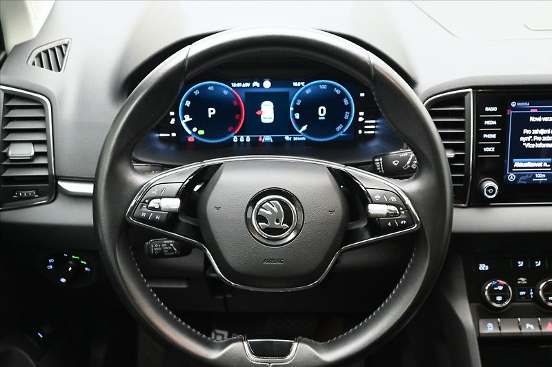 Škoda Karoq 2,0 TDI 85kW DSG VIRTUAL EL.KU - fotka 18 z 31