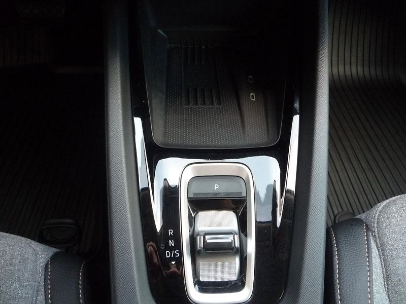 Škoda Octavia (2025) Combi 2,0TDi 110kW DSG Top Sel - fotka 10 z 24