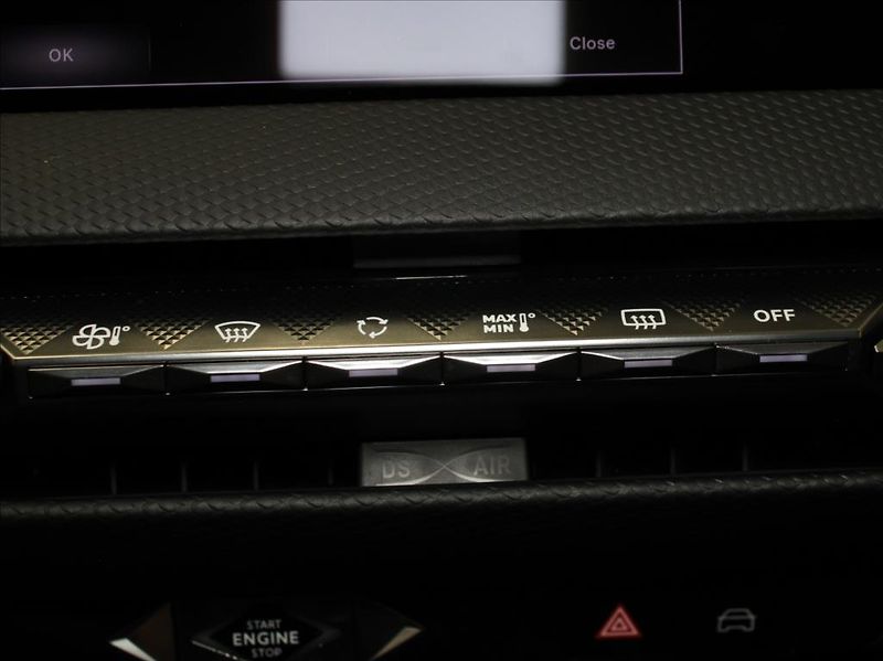 DS Automobiles DS4 1,5 HDi 96kW Cross Rivoli PANO - fotka 26 z 30