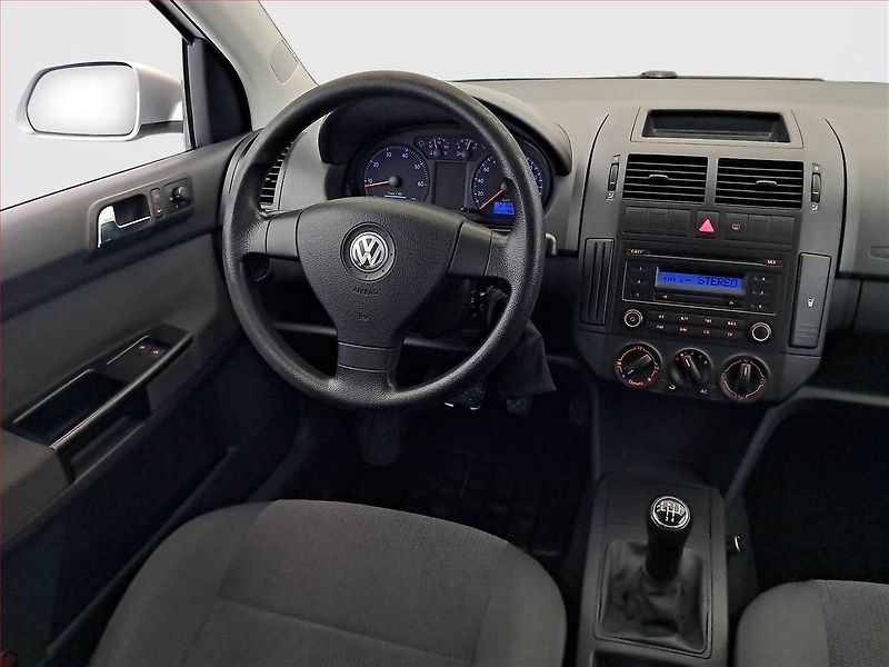 Volkswagen Polo (2007) 1.4, nová STK, v dobrém stavu - fotka 7 z 14