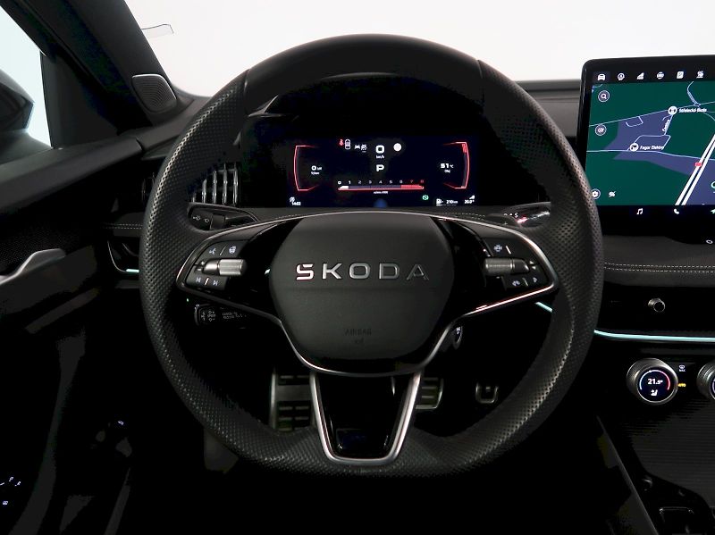 Škoda Superb (2025) SPORTLINE 2.0TSI 195KW 4x4 DSG - fotka 18 z 48