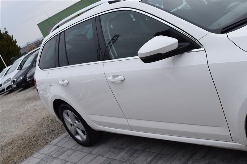 Škoda Octavia 1,6 TDI 85kw ALU KLIMA TAŽNÉ - fotka 10 z 48