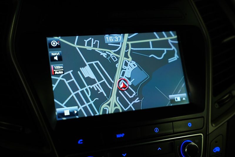 Hyundai Grand Santa Fe - fotka 20 z 29
