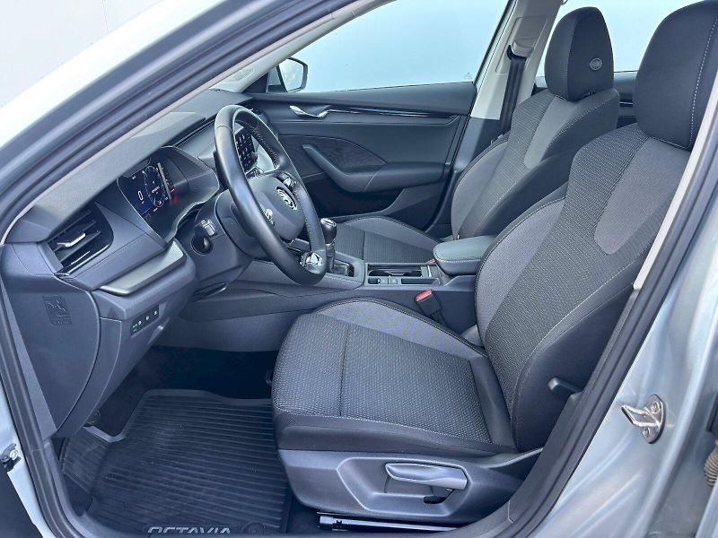 Škoda Octavia (2021) 2.0 TDI 85kW Ambition Plus - fotka 5 z 35