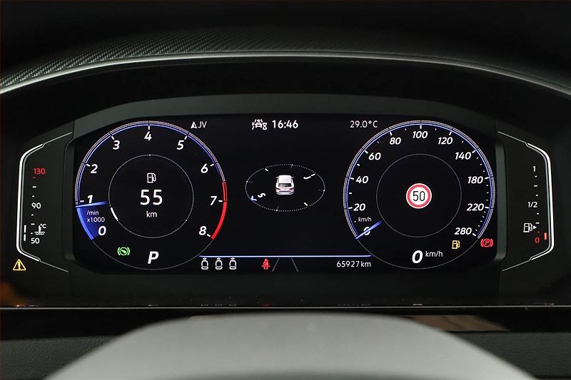 Volkswagen Arteon (2023) R-line 2.0 TSI - fotka 8 z 21