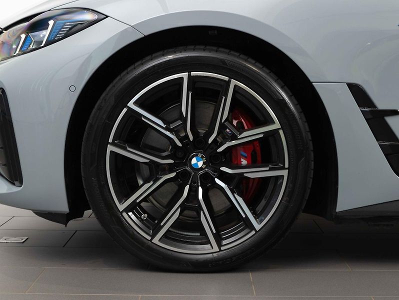 BMW i4 eDrive 40 Gran Coupé - fotka 4 z 6