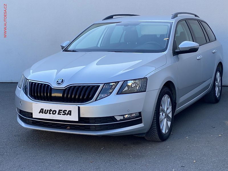 Škoda Octavia (2017) 1.6 TDi, Style, TZ - fotka 3 z 17