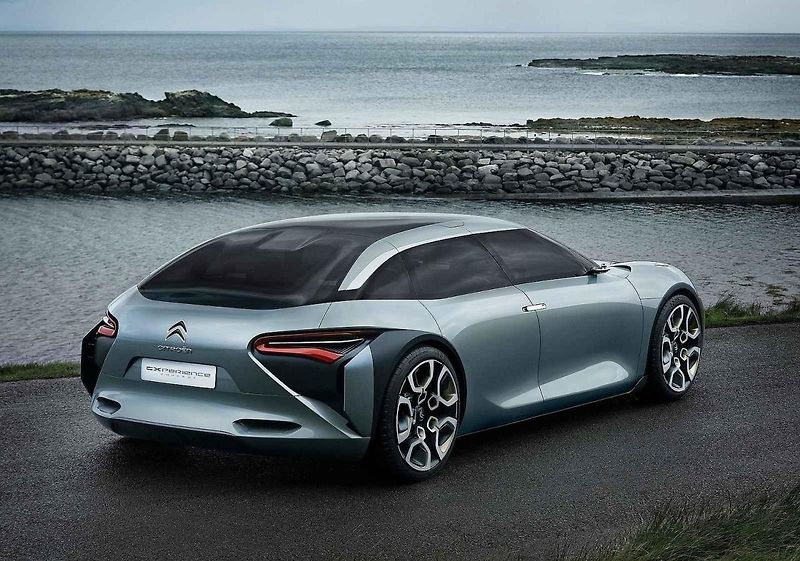 Koncepční vůz Citroën CXperience