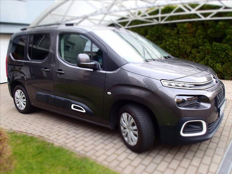 Citroën Berlingo 1,5 ČR, TAŽNÉ - fotka 3 z 45