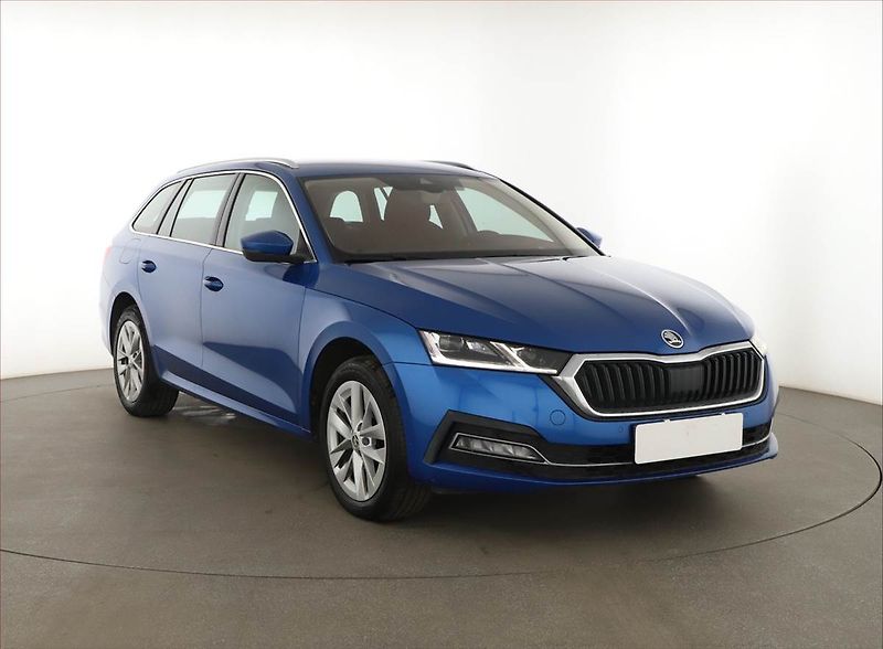 Škoda Octavia (2021) Style 2.0 TDI, Automat, ČR - fotka 1 z 21