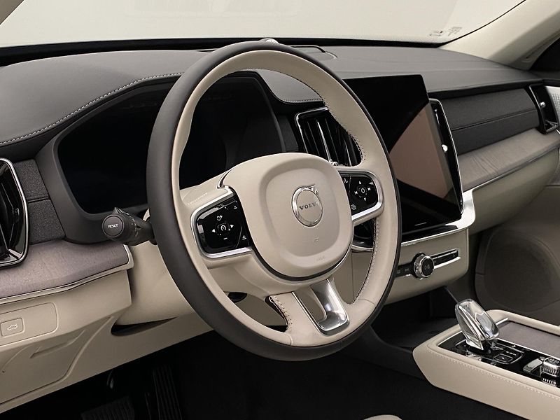 Volvo XC90 (2026) B5 AWD AUT BRIGHT PLUS 7míst - fotka 4 z 72