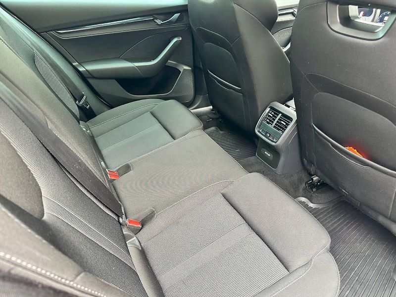 Škoda Octavia (2022) 2.0 TDI 110kW DSG Sportline Co - fotka 22 z 25