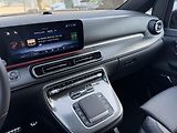 Mercedes-Benz Třídy V (2026) V 300 d / Exclusive / L / 4M - náhled 20