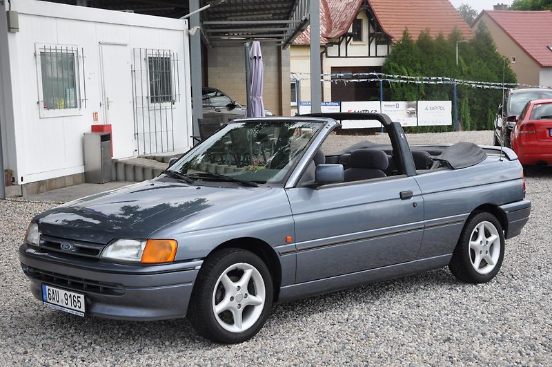 Ford Escort 1.6EFi 77kW KABRIO - fotka 1 z 17