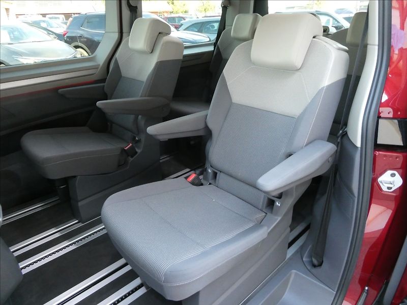 Volkswagen Multivan 2,0 TDi BULLI 1.MAJITEL,DPH,ČR - fotka 24 z 45