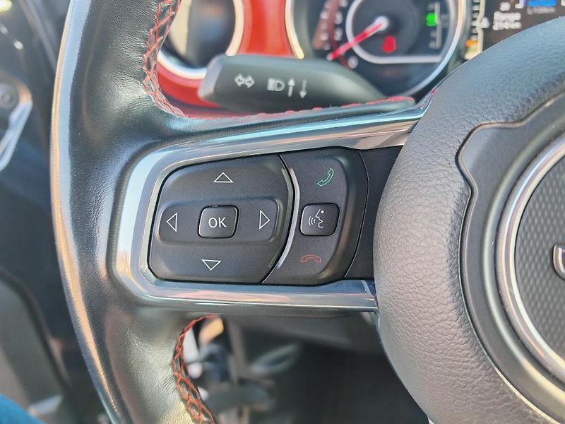Jeep Wrangler 2.0T Rubicon,CZ,2xStřecha - fotka 37 z 43