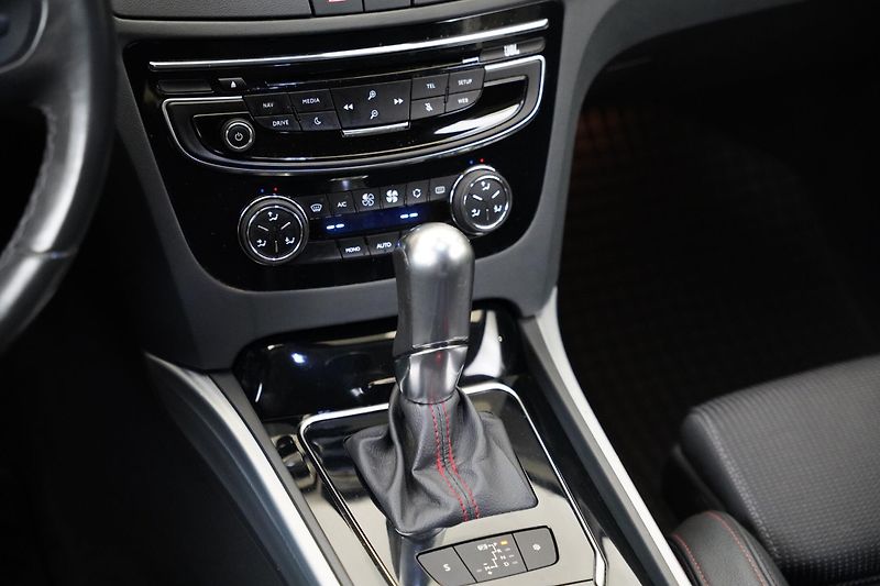 Peugeot 508 - fotka 25 z 29