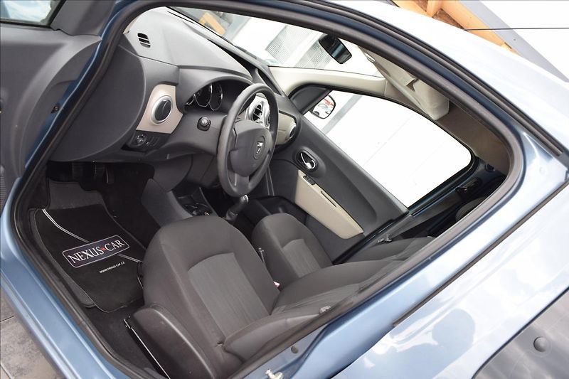 Dacia Dokker 1,2 i 85KW NÍZKÉ KM PO SERVISE - fotka 15 z 47