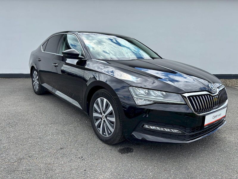 Škoda Superb (2022) GRT AMB TS 110/1.5 M6F - fotka 7 z 42