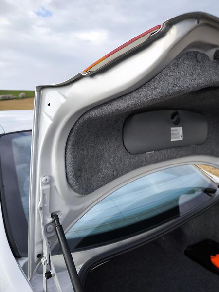 BMW Řada 3 320iAUTOMAT 6VÁLCŮ*BEZ KOROZE* - fotka 78 z 87