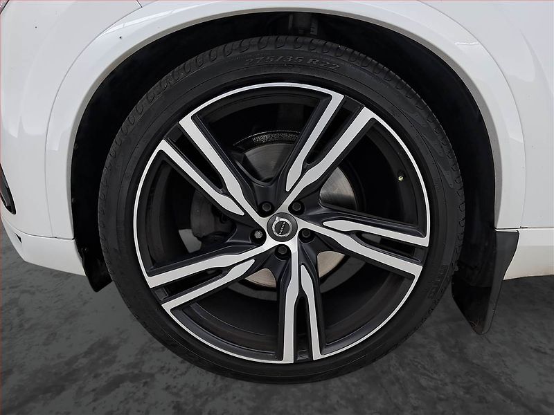 Volvo XC90 (2018) R-Design D5 AWD Polestar - fotka 15 z 24