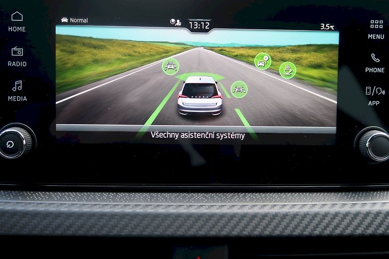 Škoda Scala (2025) MonteCarlo 1,5 TSi/110 kW - fotka 21 z 32