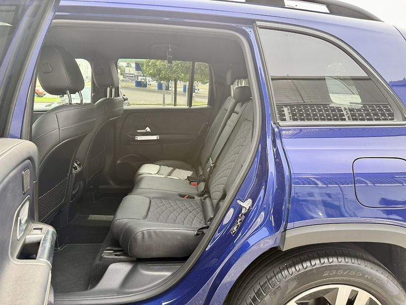 Mercedes-Benz GLB (2020) 200 - fotka 14 z 43