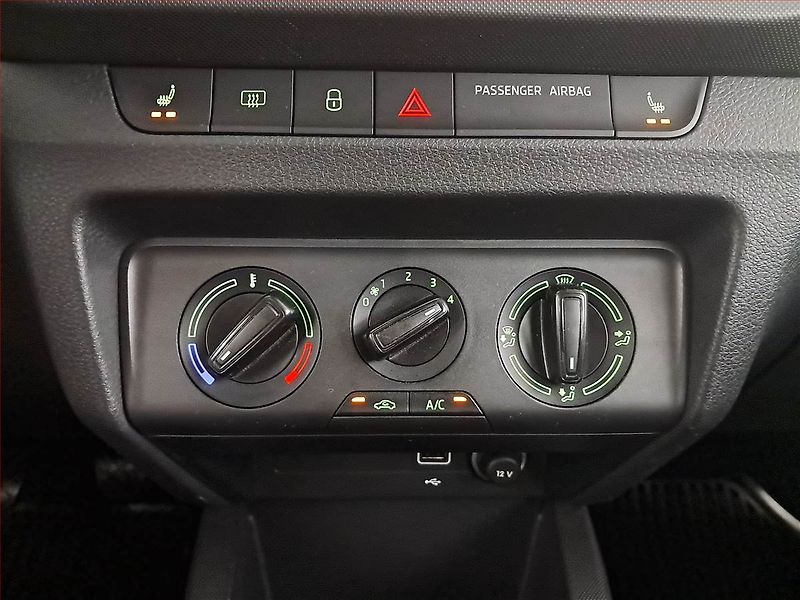 Škoda Fabia (2020) Drive 1.0, ČR,1.maj - fotka 17 z 18