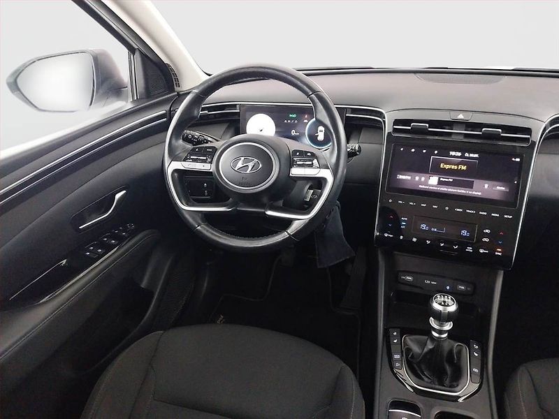 Hyundai Tucson (2021) 1.6 T-GDI - fotka 7 z 18