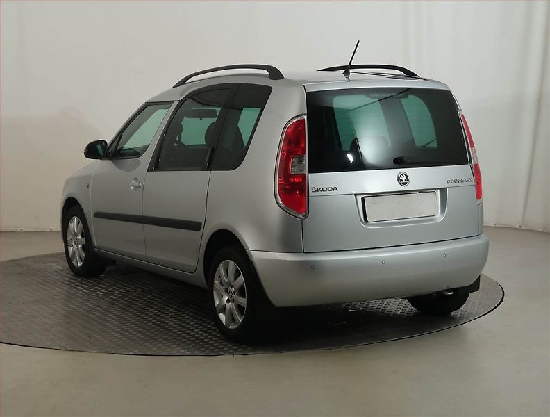 Škoda Roomster (2013) Ambition 1.2 TSI, ČR,1.maj - fotka 4 z 13