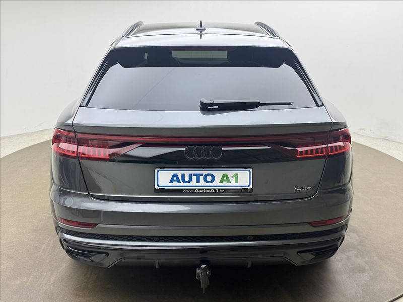 Audi Q8 3,0 S-LINE ZÁRUKA HUD B&O TZ - fotka 5 z 52
