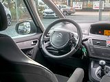 Citroën Grand C4 Picasso (2008) ČR 1.6HDI 80KW – 7SEDADEL - náhled 12