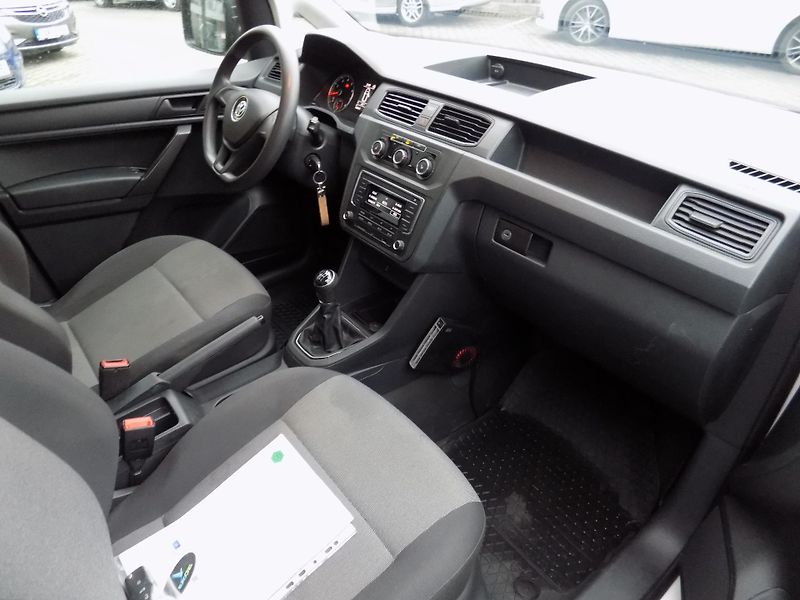 Volkswagen Caddy (2018) 1.4 TGi CNG - fotka 10 z 12