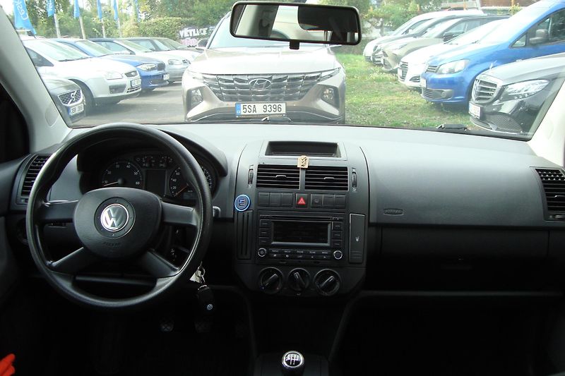 Volkswagen Polo (2006) 1.4i 16V, ČR, Servisní kniha - fotka 39 z 71