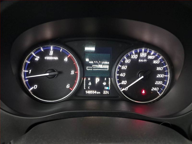 Mitsubishi Outlander (2015) 2.2 DI-D, 4X4, Automat - fotka 11 z 19