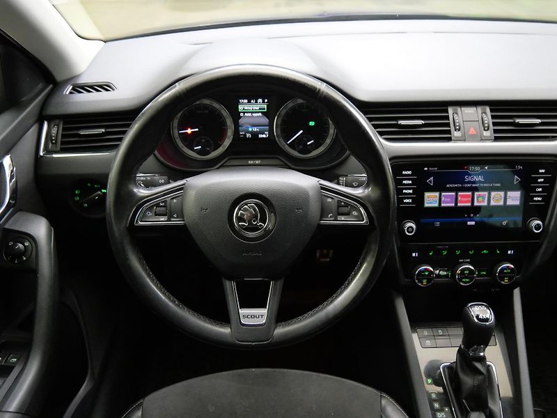 Škoda Octavia - fotka 14 z 23