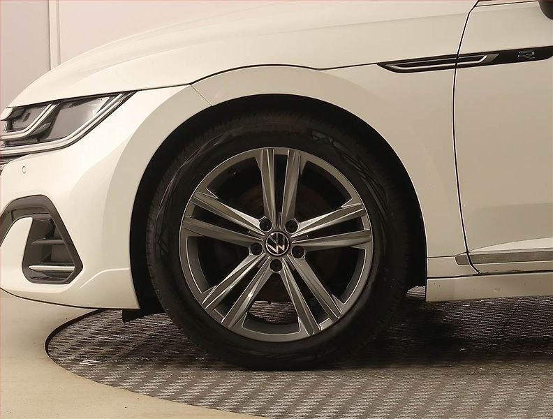 Volkswagen Arteon (2023) 2.0 TDI - fotka 14 z 28