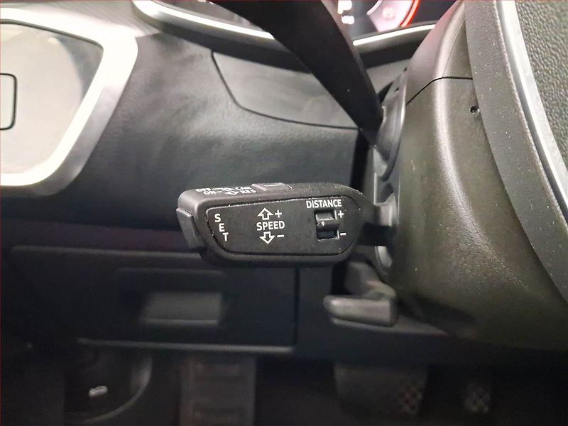 Audi A6 (2020) 45 TDI - fotka 17 z 29
