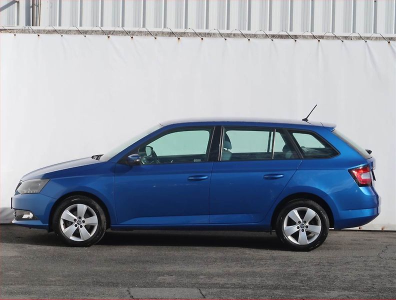 Škoda Fabia (2016) Style 1.2 TSI, Park. senzory - fotka 3 z 19