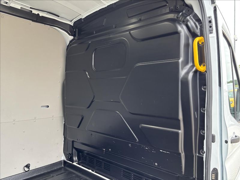 Ford Transit 2,0 EcoBle 96kW L3 - fotka 16 z 41