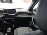 Peugeot 2008 (2025) 1.2 PureTech - náhled 8